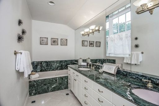 Luxurious marble master bath